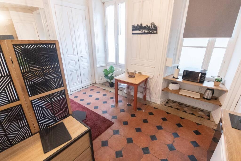 Immeuble L'Aristocrate - L'Authentique - Bd Carnot Διαμέρισμα Ανζέρ Εξωτερικό φωτογραφία